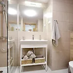 North Apartments, Sunsetview 507 *